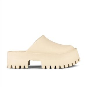 Jeffrey Campbell Clogge / Bae Platform Mules
